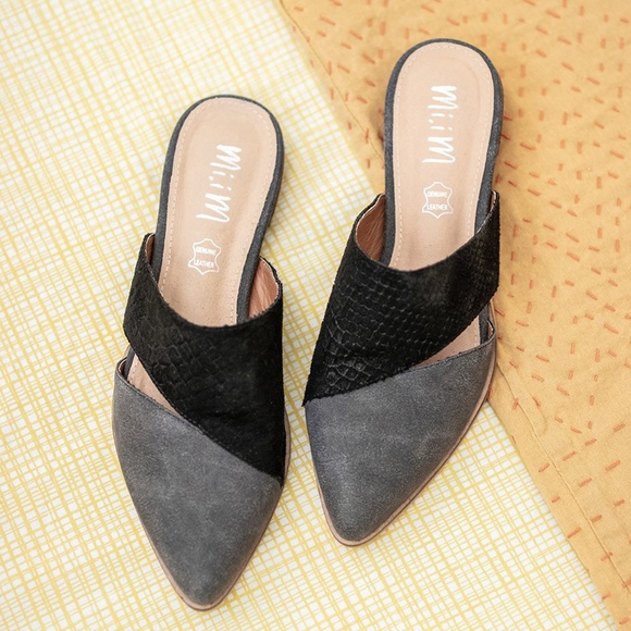 Mi.iM "Epic" Mule - Size 6 - Picture 4 of 7